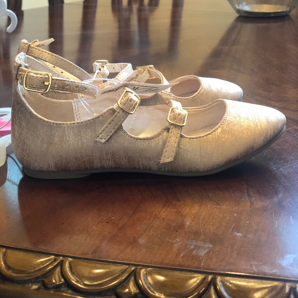 Little girls dress shoe